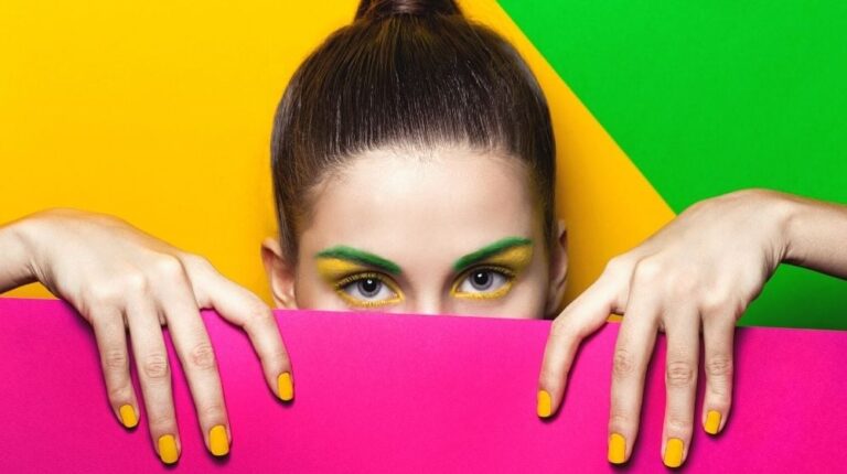 colored paper beautiful girls face | How To Pull Off A Colored Eyebrows Makeup Look | Featured