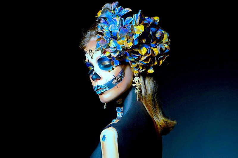 halloween-beauty-portrait-skeleton-woman-death | day of the dead makeup