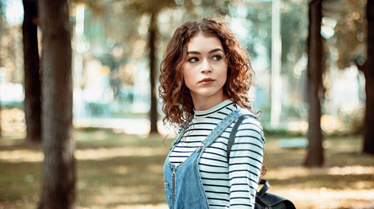 Cutest Sun Stripping Makeup Trend You'll Find on Instagram