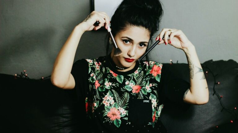 Makeup Tutorials | 25 Ways to Wear Color